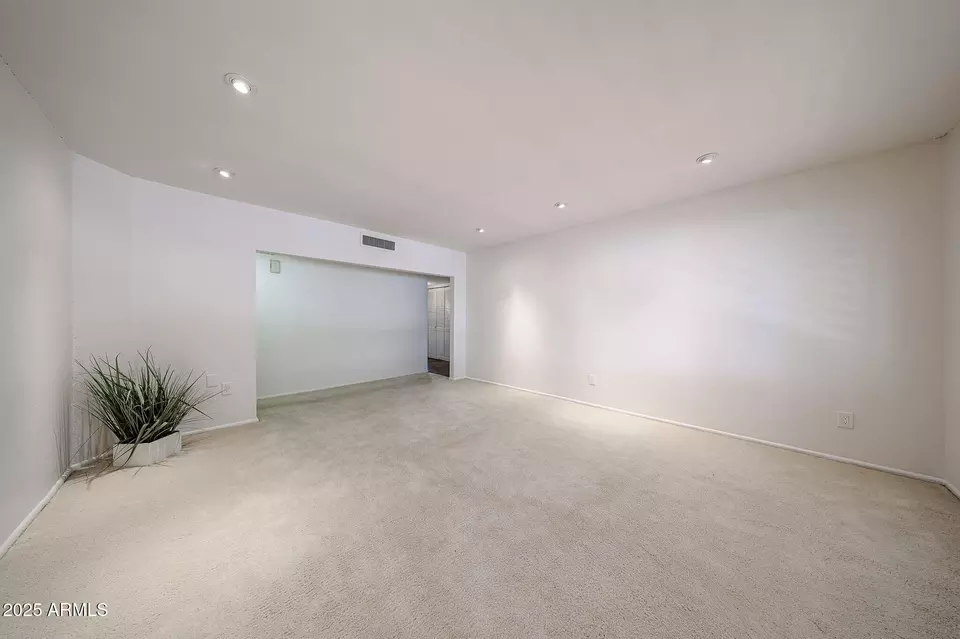 Living - 1844 W Virginia Ave, Phoenix, AZ 85007 photo 7 of 8