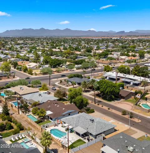 2824 N 82nd St, Scottsdale, AZ 85257