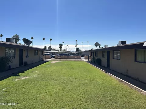 2134 W Heatherbrae Dr, Phoenix, AZ 85015
