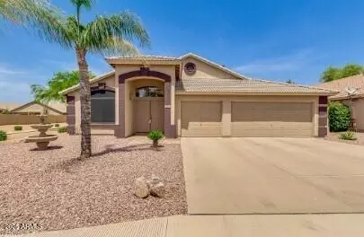 7716 E Posada Ave, Mesa, AZ 85212