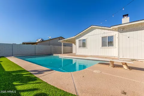 Exterior - 2209 E Jerome Ave, Mesa, AZ 85204 photo 6 of 8