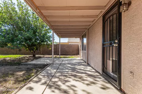 Exterior - 2279 W 20th Ave, Apache Junction, AZ 85120 photo 3 of 5