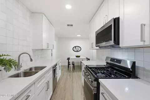 Kitchen - 1132 E Nielson Ave, Mesa, AZ 85204 photo 1 of 6