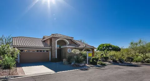 8211 E Sonoran Way, Gold Canyon, AZ 85118
