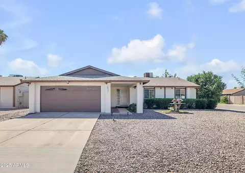 2031 W Western Dr, Chandler, AZ 85224