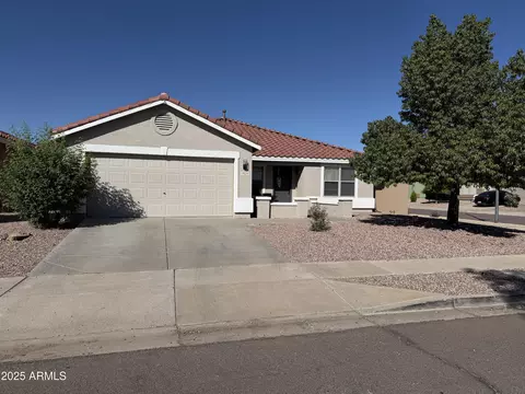 3114 W Cavedale Dr, Phoenix, AZ 85083