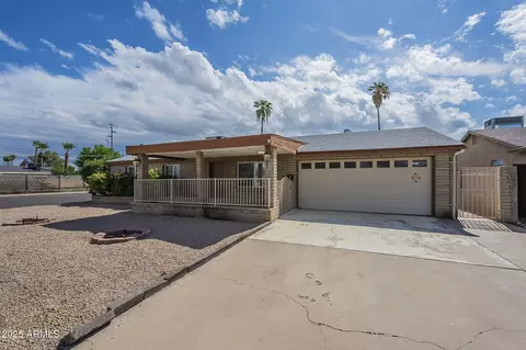 3849 E Sheena Dr, Phoenix, AZ 85032