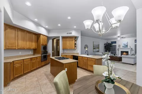 Kitchen - 8219 E Tesoro Cir, Mesa, AZ 85207 photo 1 of 4