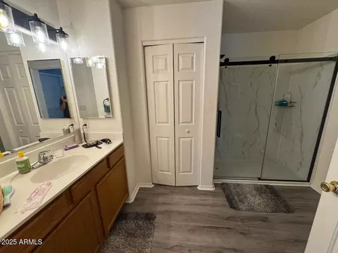 Bath - 4559 E Allison Dr, Flagstaff, AZ 86004 photo 1 of 2