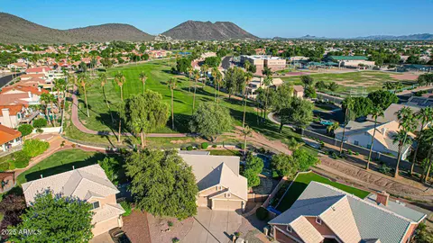 6339 W Aurora Dr, Glendale, AZ 85308