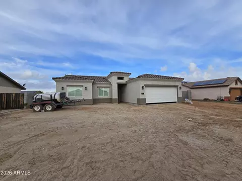 8410 W Altos Dr, Arizona City, AZ 85123