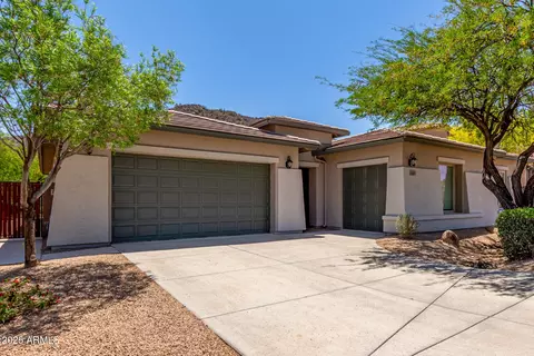 8647 W Lariat Ln, Peoria, AZ 85383