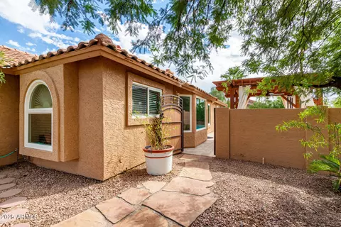 Exterior - 3801 E Blue Flax Ave, Phoenix, AZ 85044 photo 3 of 16