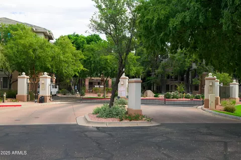 Other - 2989 N 44th St #2007, Phoenix, AZ 85018 photo 5 of 8
