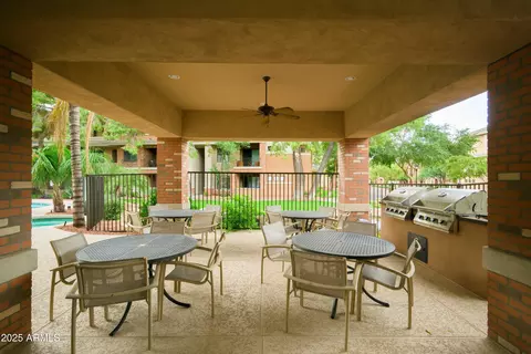 Other - 2989 N 44th St #2007, Phoenix, AZ 85018 photo 7 of 8