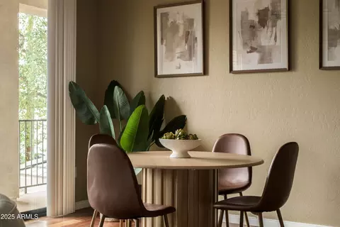 Dining - 2989 N 44th St #2007, Phoenix, AZ 85018 photo 1 of 1