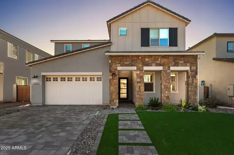 1411 E Carob Dr, Gilbert, AZ 85298