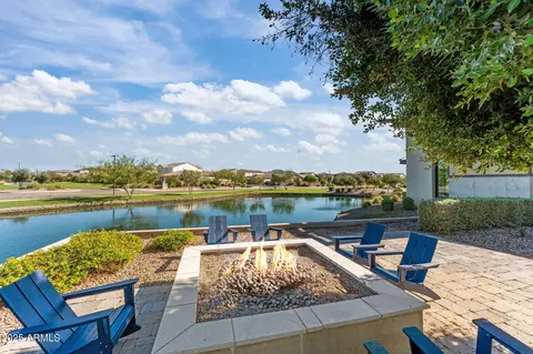 View/Area - 1411 E Carob Dr, Gilbert, AZ 85298 photo 9 of 10