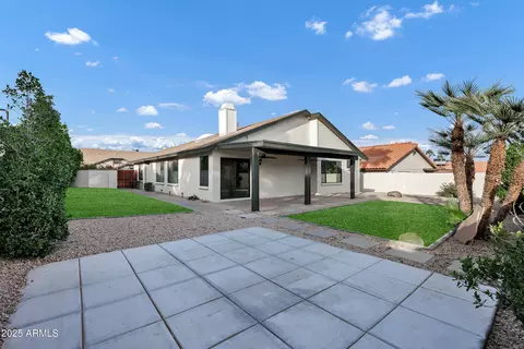 Exterior - 4621 E Carmen St, Phoenix, AZ 85044 photo 6 of 7