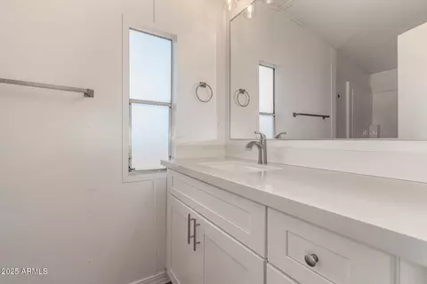 1730 E 21st Ave, Apache Junction, AZ 85119 photo 14