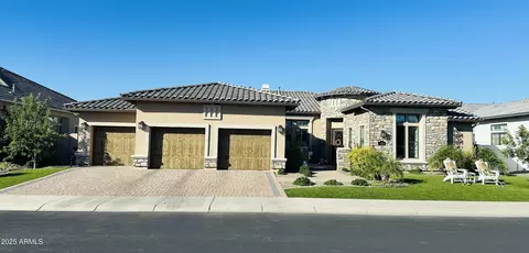 2782 E Waterman St, Gilbert, AZ 85297