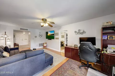 Living - 2802 E Cheryl Dr, Phoenix, AZ 85028 photo 3 of 4