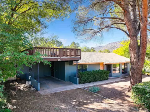 30 Wild Horse Mesa Dr, Sedona, AZ 86351