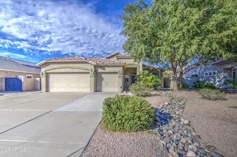 Exterior - 3284 E Thornton Ave, Gilbert, AZ 85297 photo 3 of 12