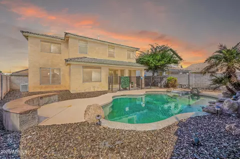 8029 W Lumbee St, Phoenix, AZ 85043
