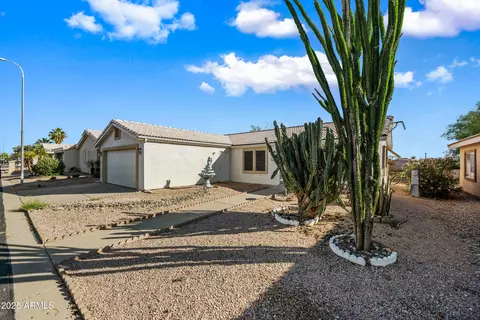 Exterior - 2101 S Meridian Rd #49, Apache Junction, AZ 85120 photo 1 of 7