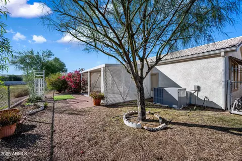 Exterior - 2101 S Meridian Rd #49, Apache Junction, AZ 85120 photo 4 of 7