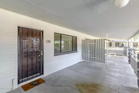 Exterior - 749 E Montebello Ave #230, Phoenix, AZ 85014 photo 3 of 10