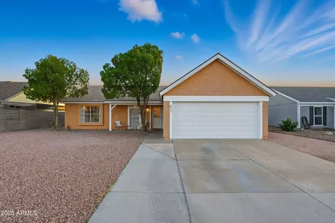 677 E Temple St, Chandler, AZ 85225