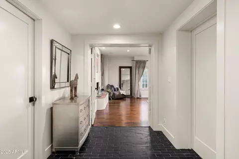 Entry Way - 30 W Pasadena Ave, Phoenix, AZ 85013 photo 1 of 1