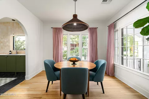 Dining - 30 W Pasadena Ave, Phoenix, AZ 85013 photo 1 of 1