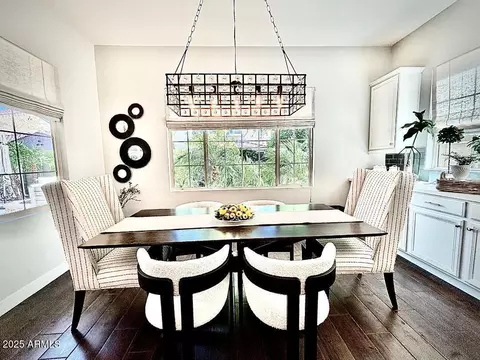 Dining - 4615 E Navigator Ln, Phoenix, AZ 85050 photo 1 of 2