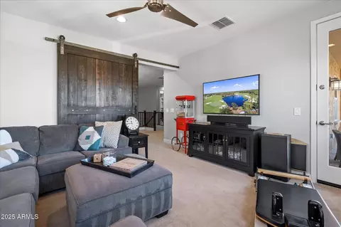 Entry Way - 4615 E Navigator Ln, Phoenix, AZ 85050 photo 6 of 6