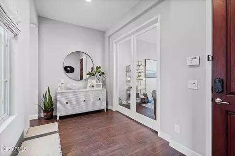 Entry Way - 4615 E Navigator Ln, Phoenix, AZ 85050 photo 2 of 6
