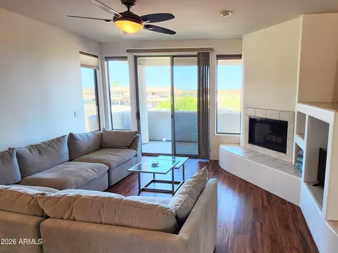 11880 N Saguaro Blvd #202, Fountain Hills, AZ 85268