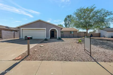 1403 W Los Arboles Pl, Chandler, AZ 85224
