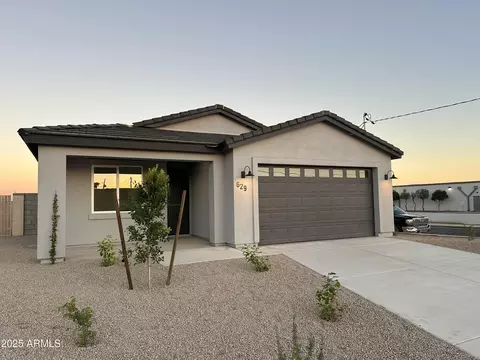629 S 4th St, Avondale, AZ 85323