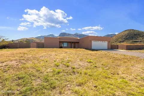 3598 E Astro St, Hereford, AZ 85615