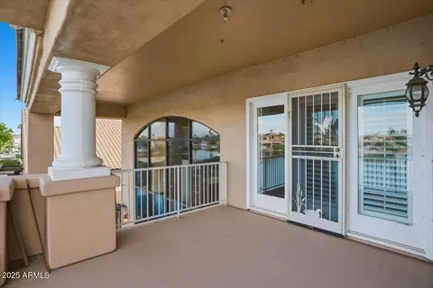 Exterior - 1748 E Queen Palm Dr, Gilbert, AZ 85234 photo 2 of 8