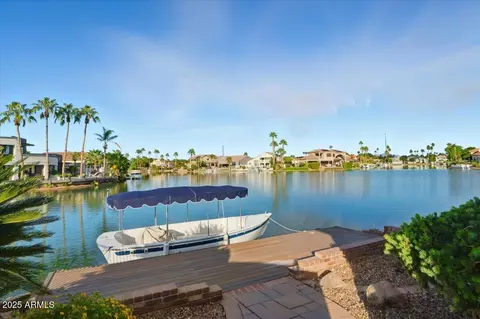 View/Area - 1748 E Queen Palm Dr, Gilbert, AZ 85234 photo 8 of 11
