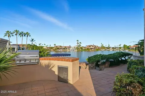 Exterior - 1748 E Queen Palm Dr, Gilbert, AZ 85234 photo 6 of 8