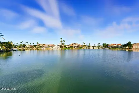 View/Area - 1748 E Queen Palm Dr, Gilbert, AZ 85234 photo 7 of 11