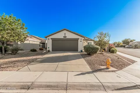 1027 W Desert Canyon Dr, San Tan Valley, AZ 85143