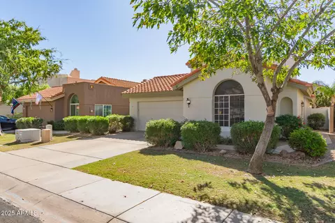 3221 E Briarwood Ter, Phoenix, AZ 85048