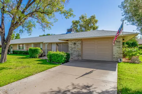 9915 W Sandstone Dr, Sun City, AZ 85351