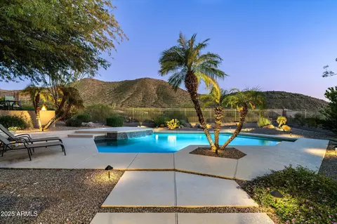 11115 E Winchcomb Dr, Scottsdale, AZ 85255